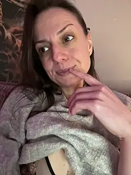 hades4ness online show from 01-03-25, 11:25