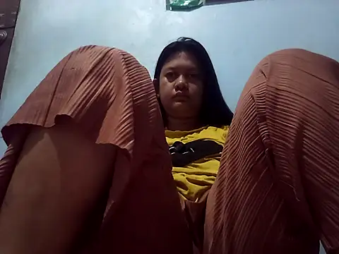 Honeybun25 online show from 09-23-25, 06:15