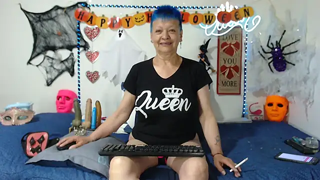 loquitaqueen011 online show from 10-26-25, 03:23