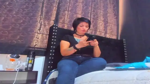 amareto queen online show from 03-09-26, 06:55