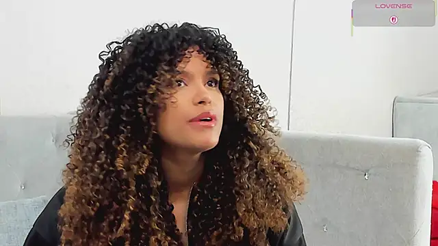 Snapshot of Amelia_bss chatting on 02-22-26, 01:57 Amelia bss online show from 02-22-26, 01:57