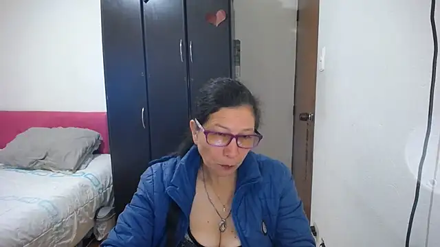 Snapshot of latin49 chatting on 05-29-26, 03:23 latin49 online show from 05-29-26, 03:23