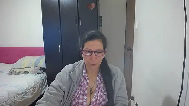latin49 online show from 06-11-26, 05:15