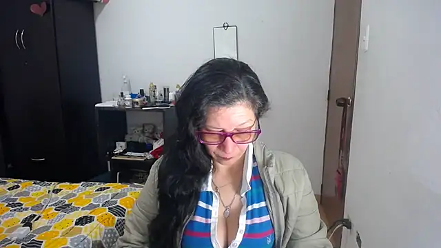 latin49 online show from 11-07-25, 03:33