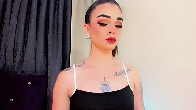 Snapshot of lesly_xx chatting on 10-23-25, 03:16 lesly xx online show from 10-23-25, 03:16