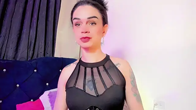 lesly xx online show from 11-18-25, 03:21