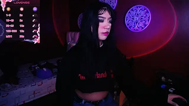 Sarayy Collins online show from 02-15-25, 11:17