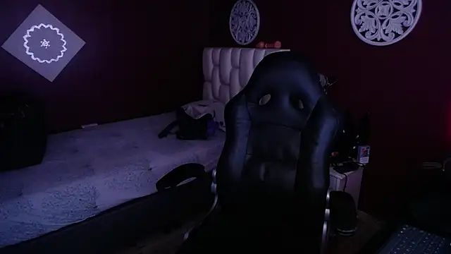 Sarayy Collins online show from 03-18-25, 11:11