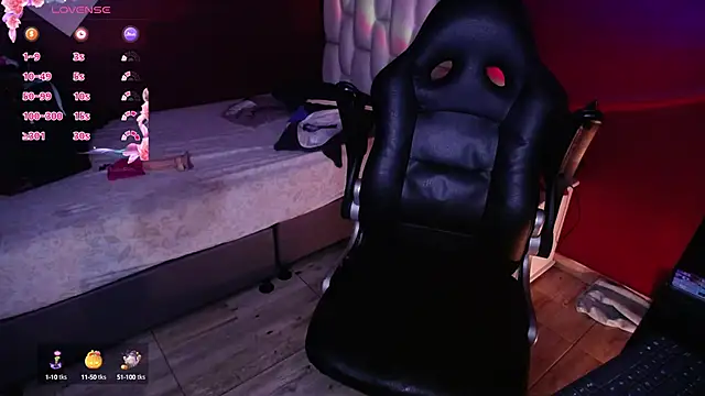 Sarayy Collins online show from 02-22-25, 05:02