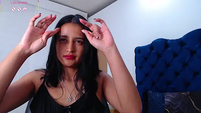 Snapshot of Lili666_ chatting on 07-02-26, 04:07 Lili666 online show from 07-02-26, 04:07