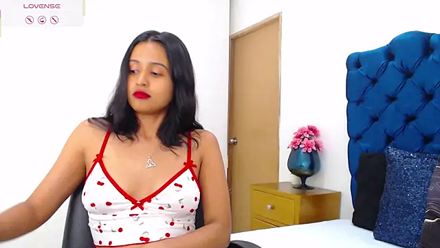 Lili666  online show from 05-29-26, 03:45