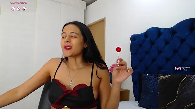 Snapshot of Lili666_ chatting on 06-20-26, 03:22 Lili666 online show from 06-20-26, 03:22