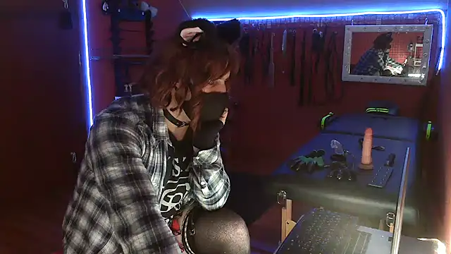 Ginny-the-bdsm-nympho online show from 10-02-25, 05:05