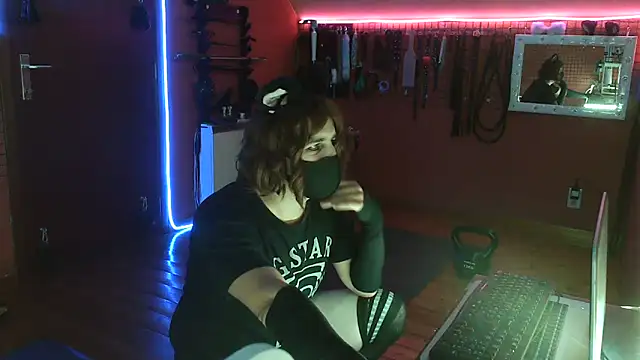 Ginny-the-bdsm-nympho online show from 05-31-26, 05:08