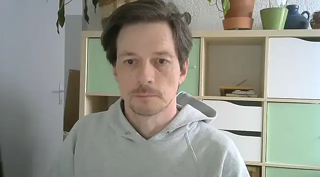 snowypaul11 online show from 03-10-25, 09:12