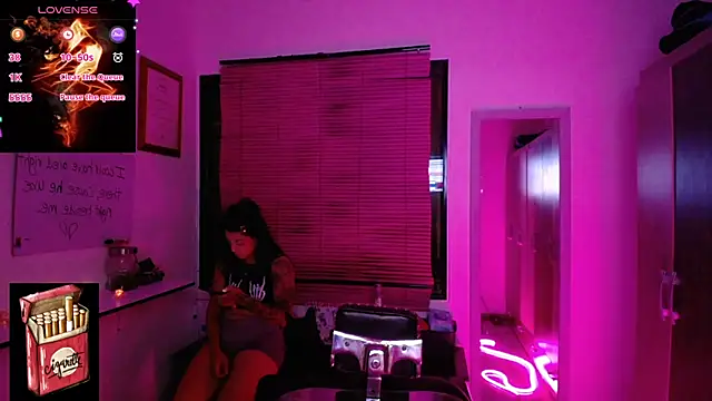 Misslana wn1 online show from 10-31-25, 05:37