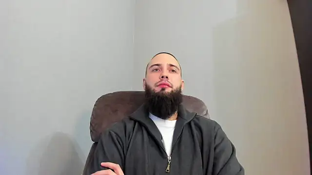 Snapshot of A_____________ chatting on 02-06-25, 09:49 A online show from 02-06-25, 09:49