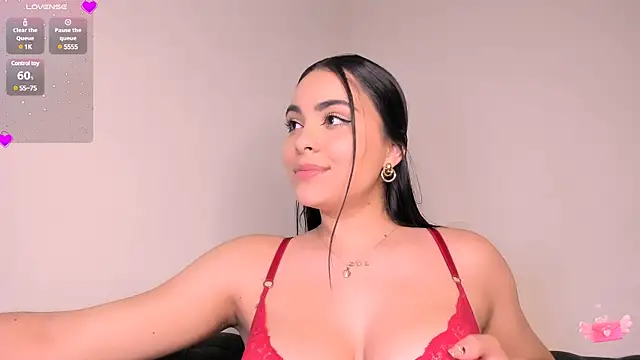 Snapshot of nahla_jameel chatting on 02-18-25, 07:10 nahla jameel online show from 02-18-25, 07:10