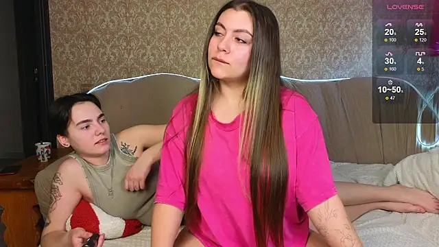 twobabesweet online show from 03-19-25, 04:03