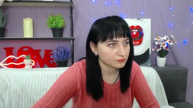 Snapshot of NinaFlawlees chatting on 03-19-25, 10:53 NinaFlawlees online show from 03-19-25, 10:53