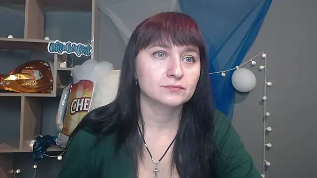 Snapshot of NinaFlawlees chatting on 10-10-25, 11:55 NinaFlawlees online show from 10-10-25, 11:55