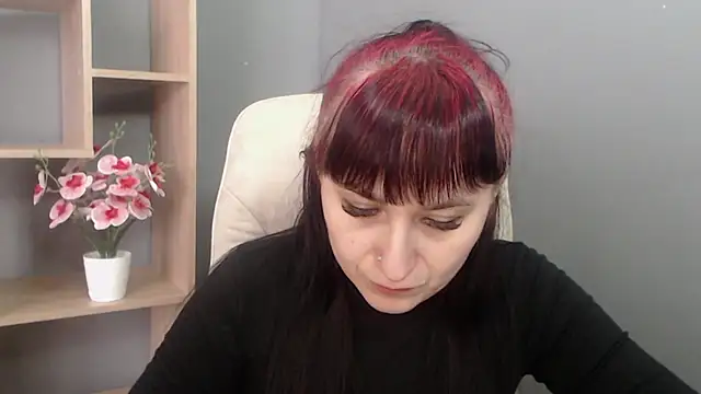 NinaFlawlees online show from 02-23-26, 01:01