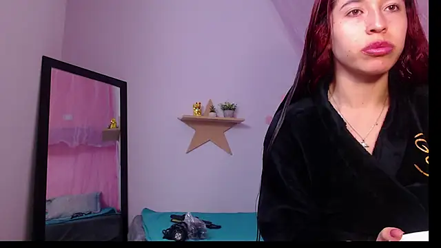 adriscute online show from 05-17-26, 11:49
