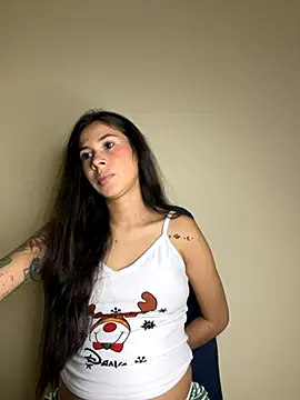 Snapshot of alia_bashar chatting on 11-11-25, 03:12 alia bashar online show from 11-11-25, 03:12