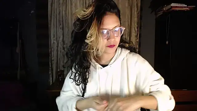 Hathorlove online show from 02-26-26, 06:35