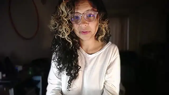 Hathorlove online show from 05-14-26, 11:40