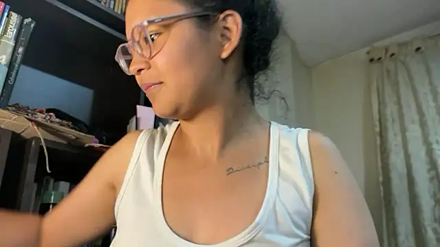 Hathorlove online show from 06-16-26, 02:11