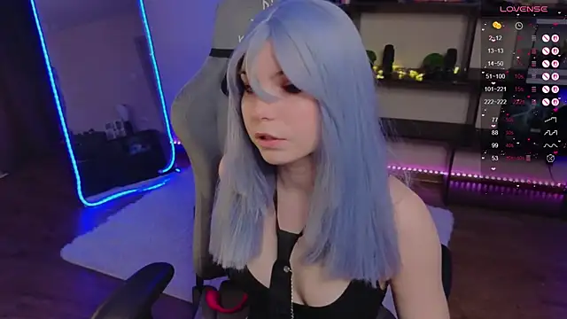 Snapshot of zelda_1 chatting on 02-25-26, 05:57 zelda 1 online show from 02-25-26, 05:57