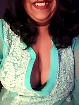 Snapshot of sassy_horny chatting on 01-21-25, 08:32 sassy horny online show from 01-21-25, 08:32