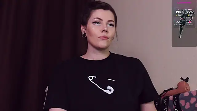 Luna Blake online show from 01-30-25, 10:41