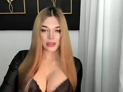 hotstellacumxxx online show from 03-18-25, 09:45