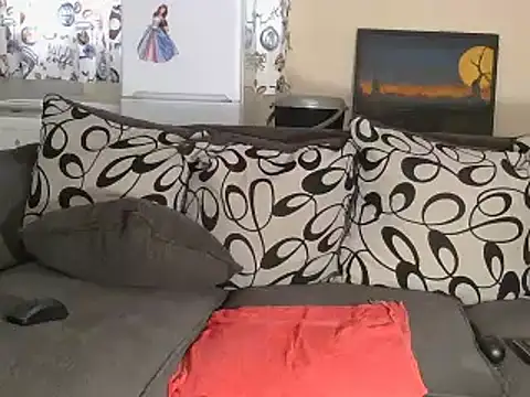 Snapshot of DollyPerryXX chatting on 01-18-25, 08:31 DollyPerryXX online show from 01-18-25, 08:31