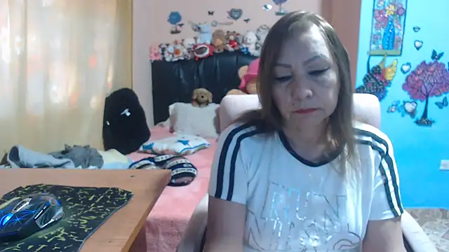 Snapshot of milfeddy_ chatting on 02-03-26, 12:32 milfeddy online show from 02-03-26, 12:32