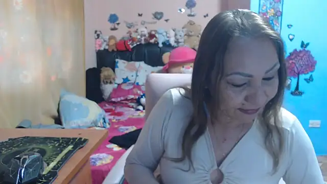 milfeddy  online show from 05-17-26, 12:05