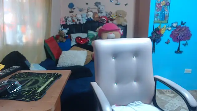 milfeddy  online show from 10-16-25, 12:24