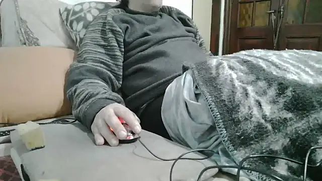 Snapshot of messi_syssy chatting on 05-18-26, 11:09 messi syssy online show from 05-18-26, 11:09