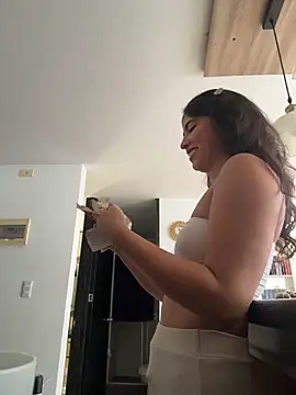 Gaby zahir  online show from 11-29-25, 02:06