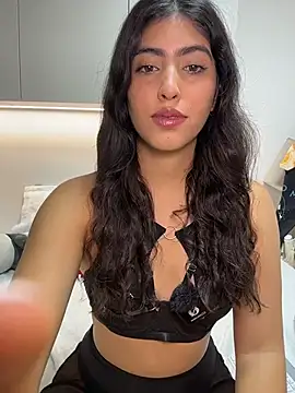 Gaby zahir  online show from 11-11-25, 03:18