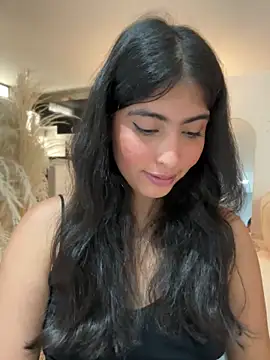 Snapshot of Gaby_zahir_ chatting on 03-17-25, 03:40 Gaby zahir  online show from 03-17-25, 03:40