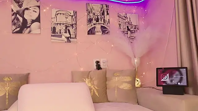 NaomiBlack35 online show from 01-10-26, 07:31