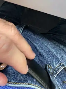 KielerMen online show from 11-20-25, 02:34