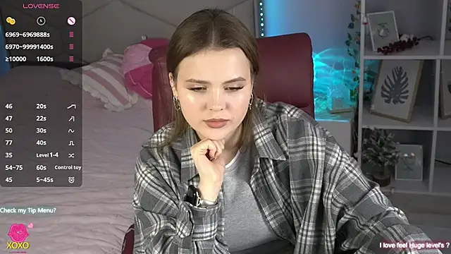 Snapshot of AfinaAmmor chatting on 02-11-26, 03:45 AfinaAmmor online show from 02-11-26, 03:45