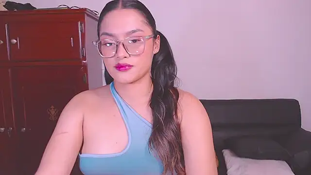 Snapshot of 1eve_rox chatting on 09-13-25, 07:52 1eve rox online show from 09-13-25, 07:52