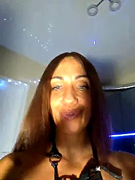 Snapshot of LeticiaWoods chatting on 07-16-26, 08:50 LeticiaWoods online show from 07-16-26, 08:50