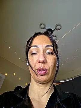 LeticiaWoods online show from 01-11-26, 09:22