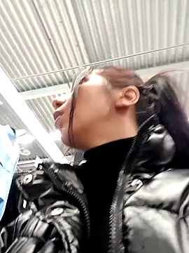 Snapshot of LeticiaWoods chatting on 03-02-25, 01:31 LeticiaWoods online show from 03-02-25, 01:31